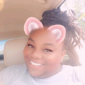 Meet your Posher, Keisha